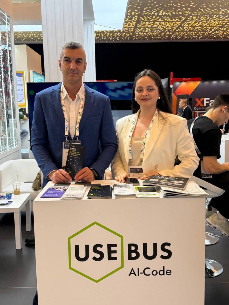 usebus ai code na mezhdunarodnoj vystavke gitex 2025
